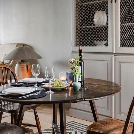 Guesthouse Aubrey - Charming Cottage In The Heart Of Brygge Exteriör bild